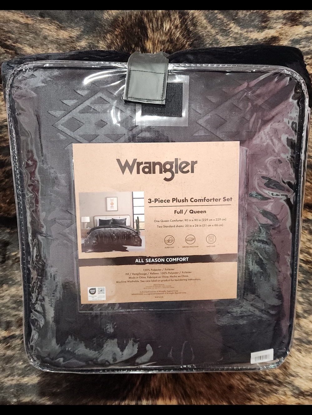 Wrangler Plush FULL/QUEEN Comforter Set in Black Aztec